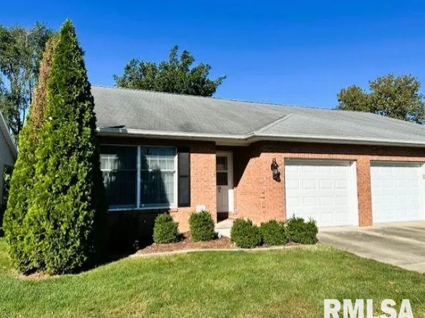 15A Shenandoah Ave, Jacksonville, IL 62650