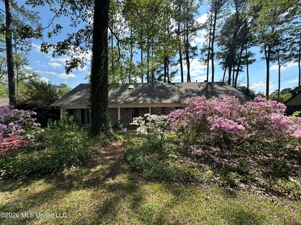 1423 NE Roxbury Pl, Jackson, MS 39211