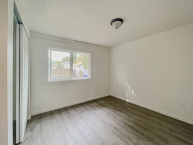3840 S D St #A — Photo 17