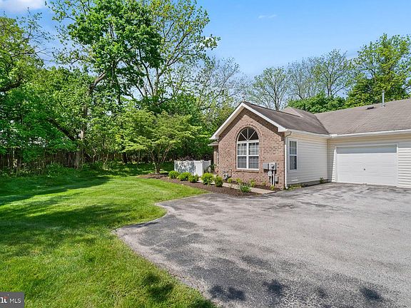 2nd image of 206 Mill Bridge Ln #10C