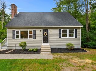 58 Carlisle Rd, Westford, MA 01886