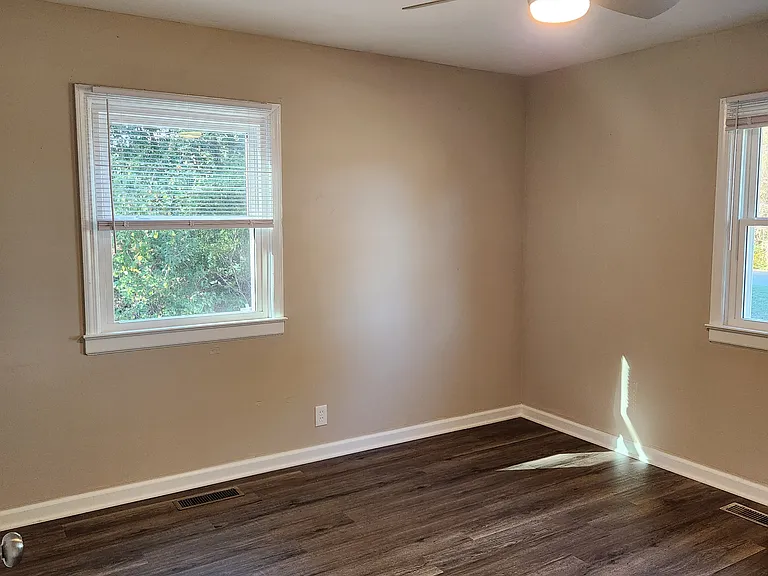 120 Chadwick Ave — Photo 19