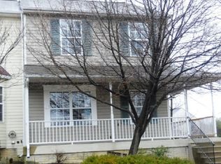 7401 Flag Harbor Dr, District Heights, MD 20747