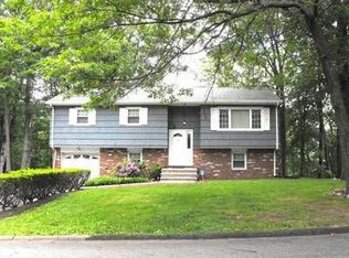 204 Buena Vista Dr, Ringwood, NJ 07456
