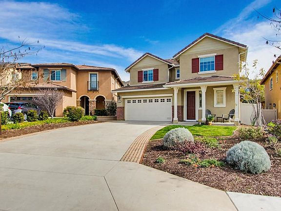 2nd image of 35647 Garrano Ln