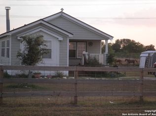 2640 Pioneer Rd, Seguin, TX 78155