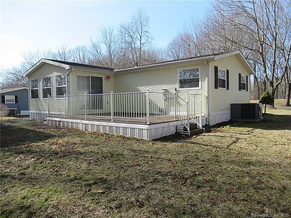 3rd image of 18 Harvey Dr