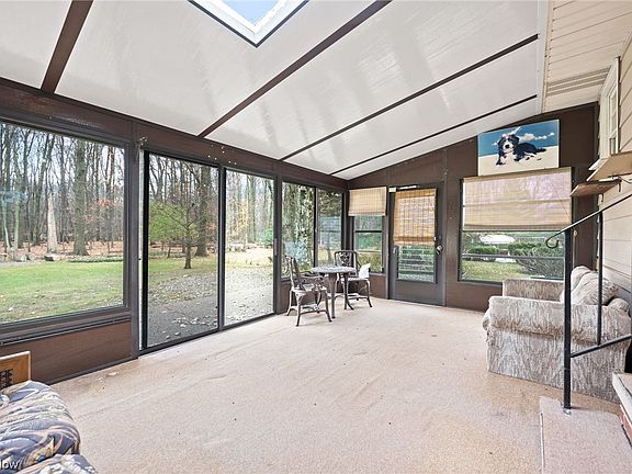 4th image of 4922 Allendale Dr