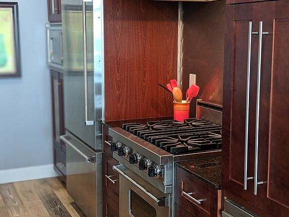 3rd image of 1120 E Kennedy Blvd Unit 1521