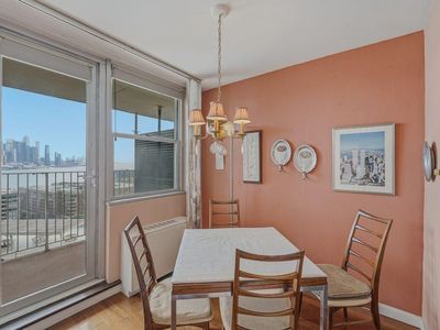 6040 Boulevard East #5D, West New York, NJ, 07093