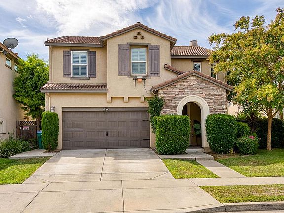 2nd image of 5932 Pebblestone Way