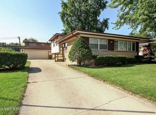 44 E Arquilla Dr, Chicago Heights, IL