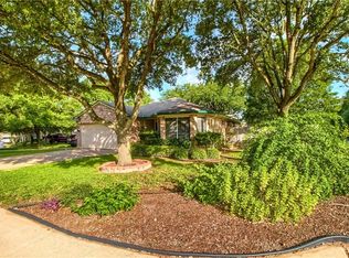 9500 Linkmeadow Dr, Austin, TX 78748
