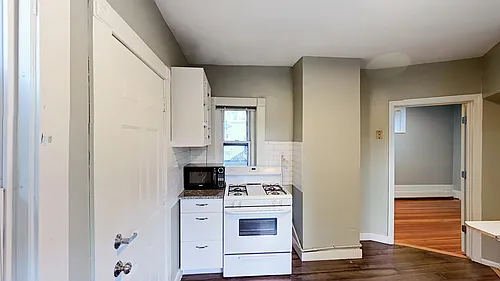 4A Weld Ave Photo 1