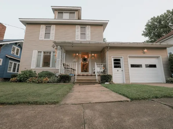 30 W Congress St, Corry, PA 16407