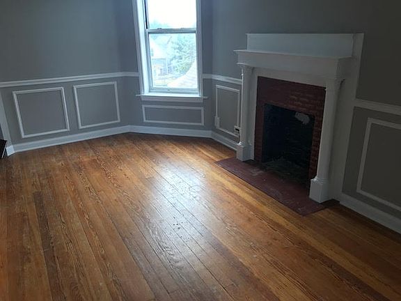 5th image of 3351 N Albany Ave Unit 3