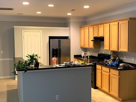 3rd image of 8363 Carolina Laurel Ct