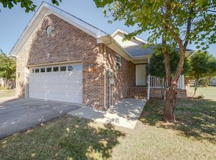 1904 Littleton Ct, Columbia, TN 38401