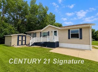 277 Armstrong Ave, Flushing, MI 48433