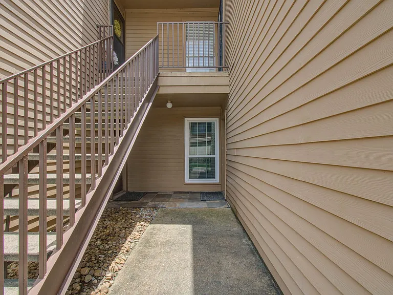 10555 Turtlewood Ct #2802 — Photo 2