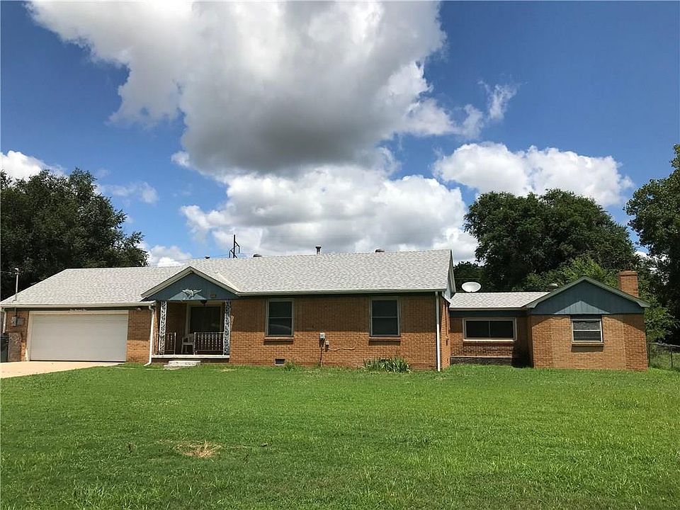 1st image of 4005 Thomas Dr