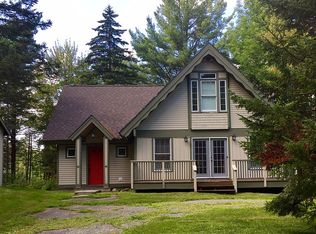 60 Woodland Dr, Jay, VT 05859