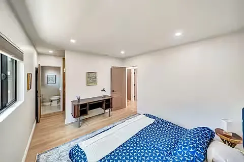 4244 Brunswick Ave — Photo 43