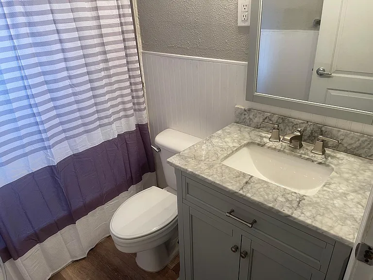 1011 S Van Buren St — Photo 7