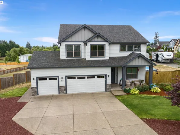 864 E McKinley St, Carlton, OR 97111