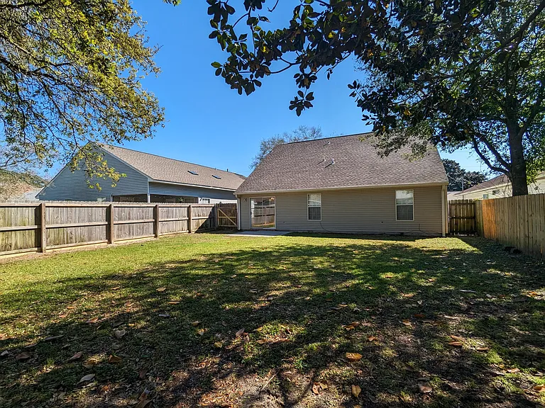 517 Rush Park Cir — Photo 26