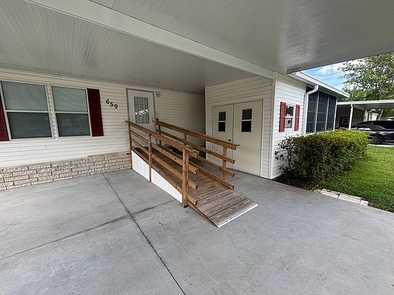 3rd image of 659 Arrow Ln