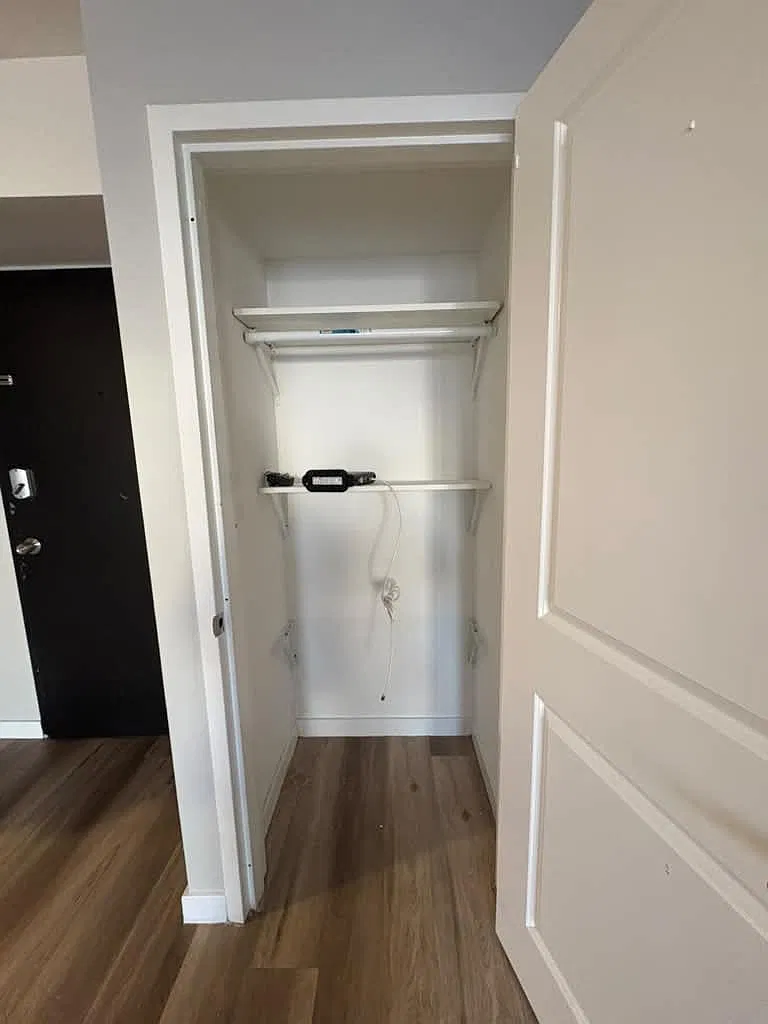 1 bed, $1,718 — Photo 3