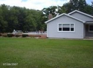 829 Park Ln, Corunna, MI