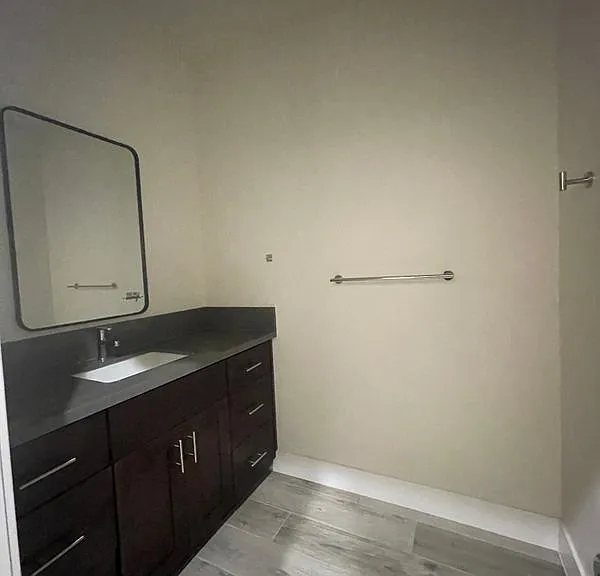 17515 Live Oak St #1 — Photo 23