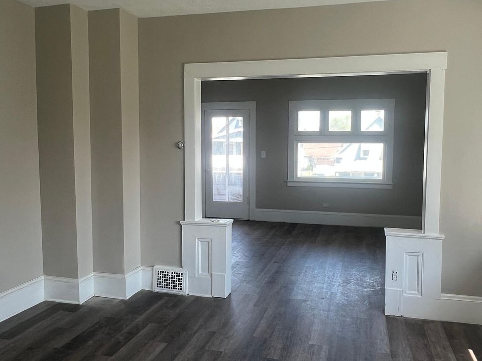 1st image of 4518 McGregor Ave #D