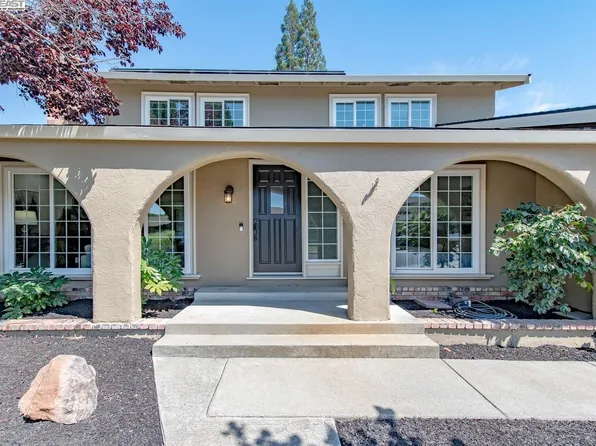 954 Crellin Rd, Pleasanton, CA 94566