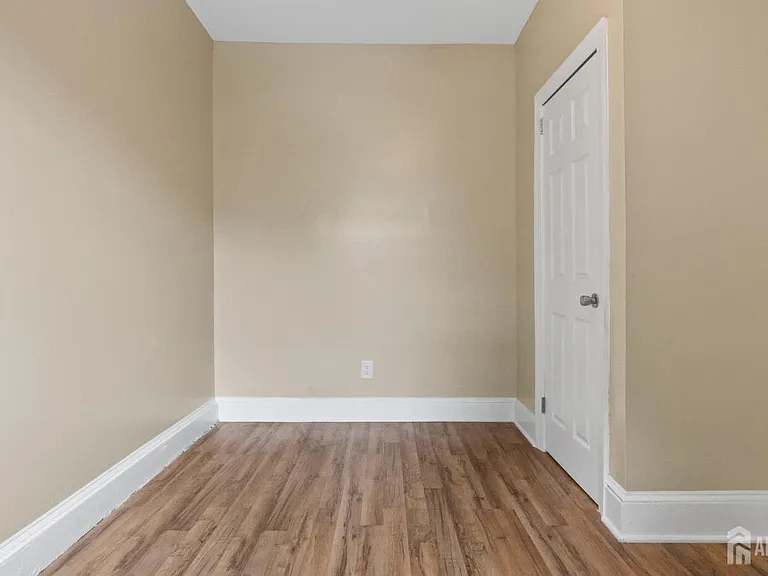 145-147 Delaware Ave #2 — Photo 13