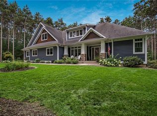 E4490 Pinewood Cir, Eleva, WI 54738