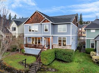 829 W T St, Washougal, WA 98671