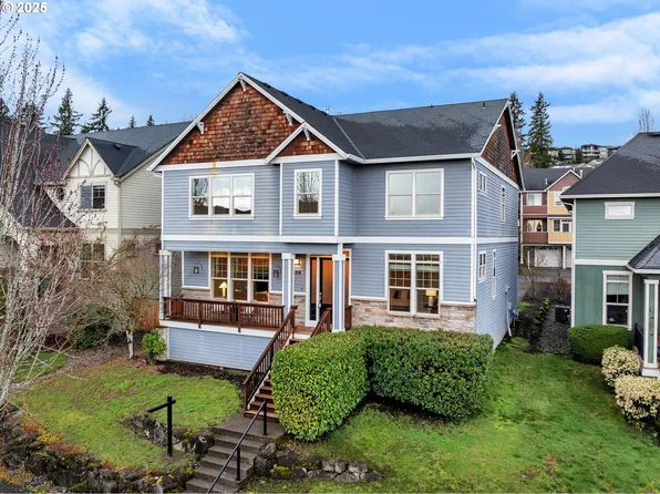 829 W T St, Washougal, WA 98671