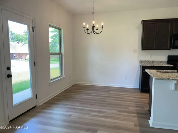 103 Meadow Ridge Ln, Duson, LA 70529