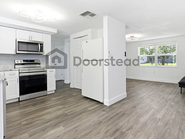5053 Springland Dr — Photo 14