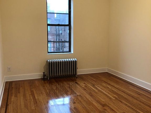 2nd image of 3715 81st St APT 6I