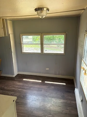 105 Hillcrest Ct — Photo 4