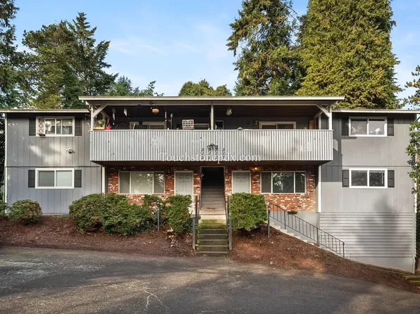 317 Linn Ave, Oregon City, OR 97045