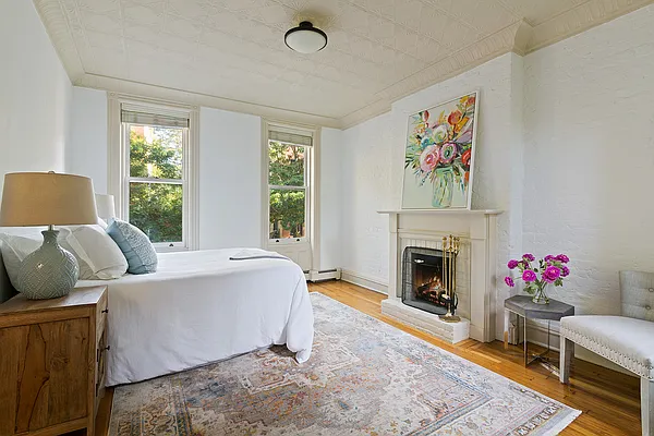 Sold by Corcoran | media 8