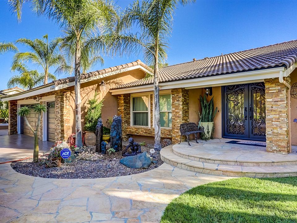 1st image of 3576 Avenida Amorosa