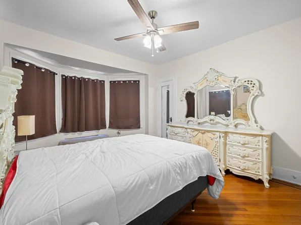 2746 Kennedy Boulevard image 24 of 37