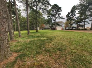 511 Wakerobin Rd, Russellville, AR 72802