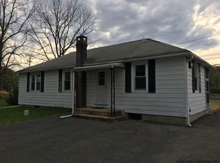 33 James St, Rosendale, NY 12472